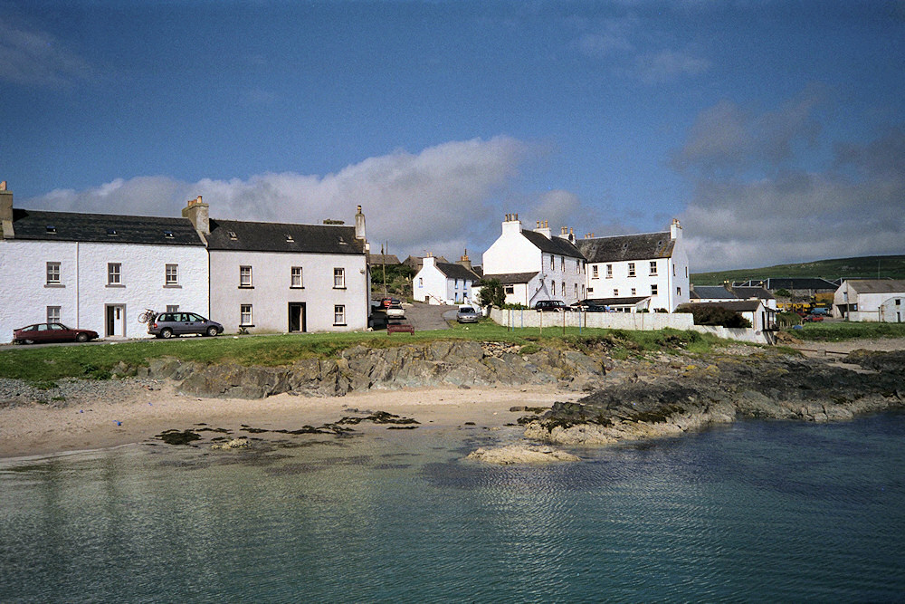 Picture of a coastal village, seen from its pier