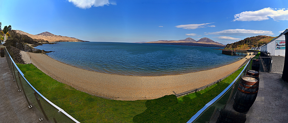 Panoramic pictures of a view from a visitor centre veranda over a sound between two islands